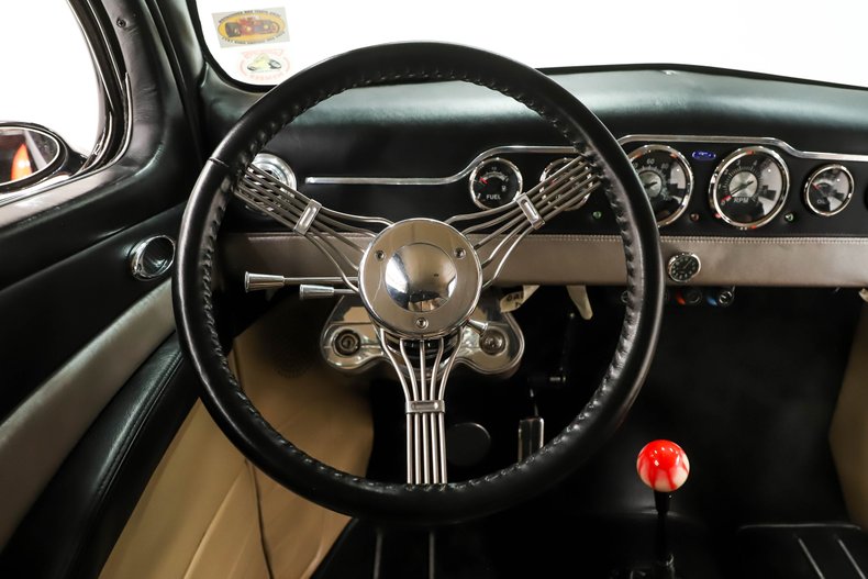 Ford-Custom-1937-Tangelo-Pearl-Beige-12