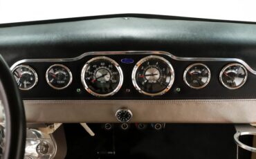 Ford-Custom-1937-Tangelo-Pearl-Beige-14