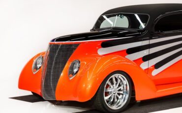 Ford-Custom-1937-Tangelo-Pearl-Beige-20