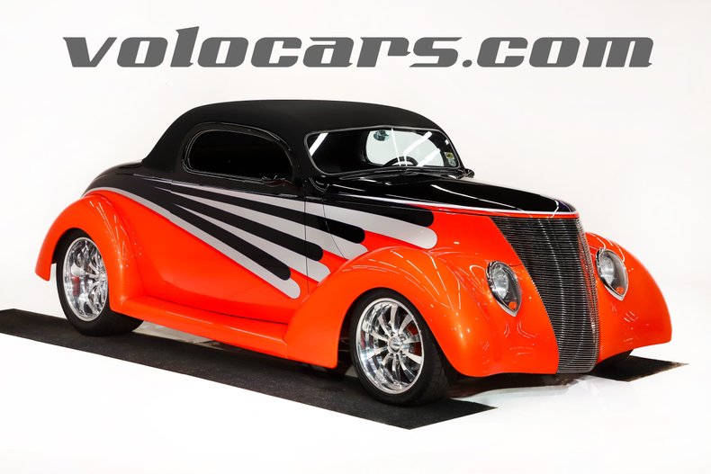 Ford-Custom-1937-Tangelo-Pearl-Beige-28