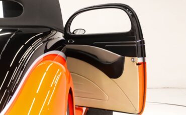 Ford-Custom-1937-Tangelo-Pearl-Beige-32