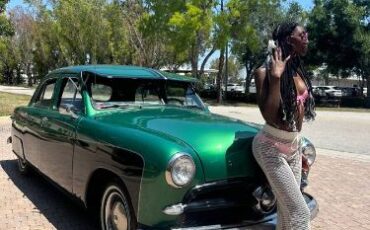 Ford-Custom-1949-Green-Green-1