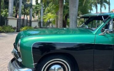 Ford-Custom-1949-Green-Green