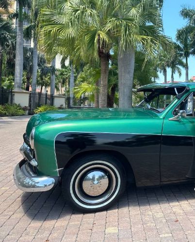 Ford-Custom-1949-Green-Green