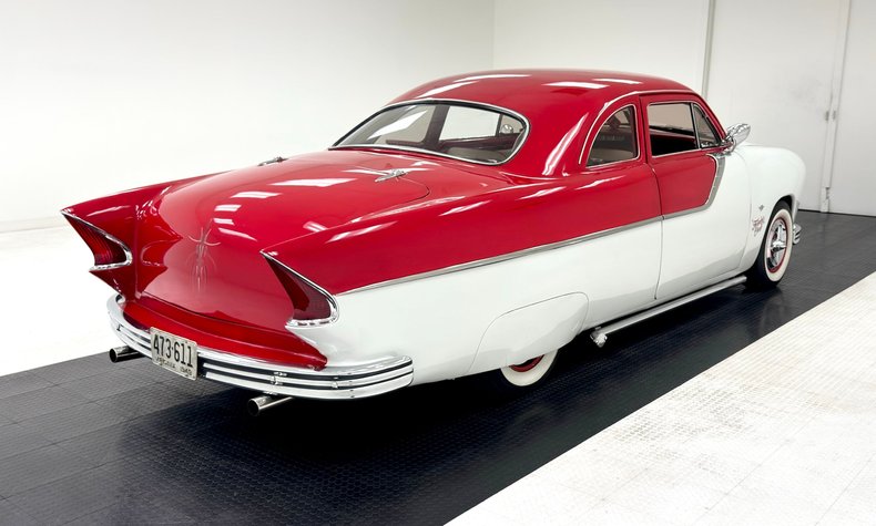 Ford-Custom-1949-White-Red-11