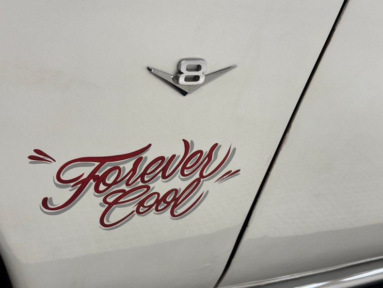 Ford-Custom-1949-White-Red-16
