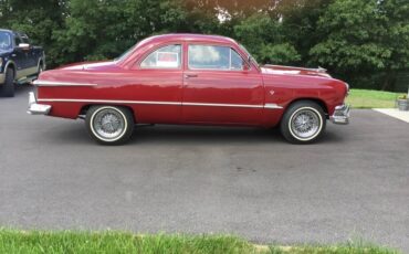 Ford-Custom-1951-Coupe-1