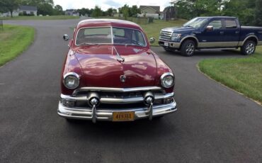 Ford-Custom-1951-Coupe-4