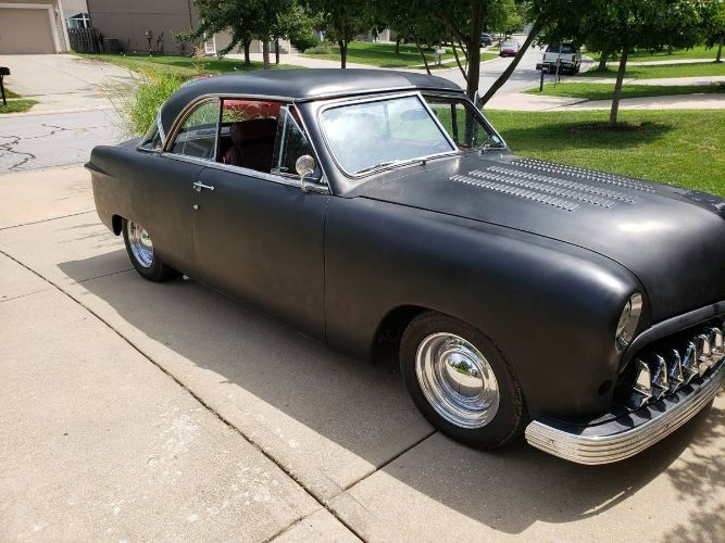 Ford-Custom-1951-Custom-10