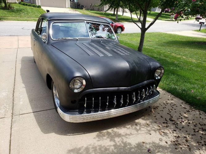 Ford-Custom-1951-Custom-11