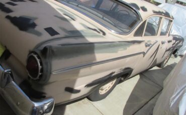 Ford-Custom-1957-BIEGE-GRAY-11