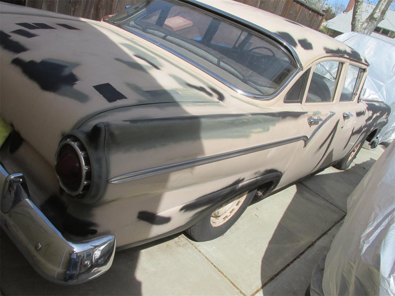 Ford-Custom-1957-BIEGE-GRAY-11