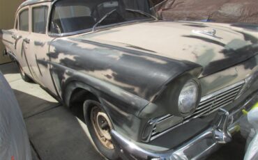 Ford-Custom-1957-BIEGE-GRAY