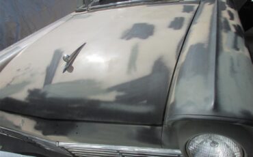 Ford-Custom-1957-BIEGE-GRAY-9