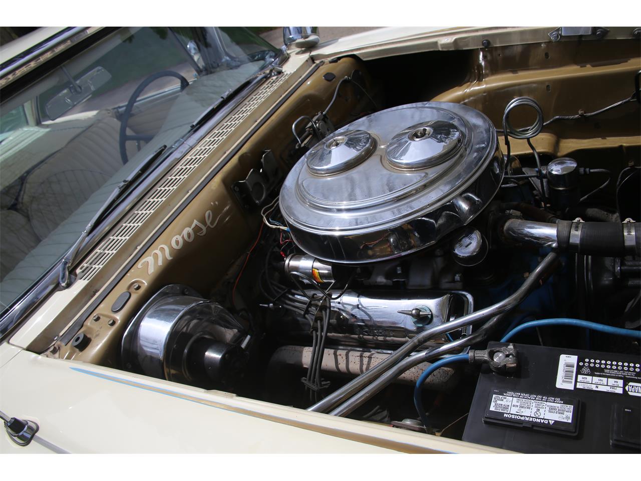 Ford-Custom-1957-White-White-21