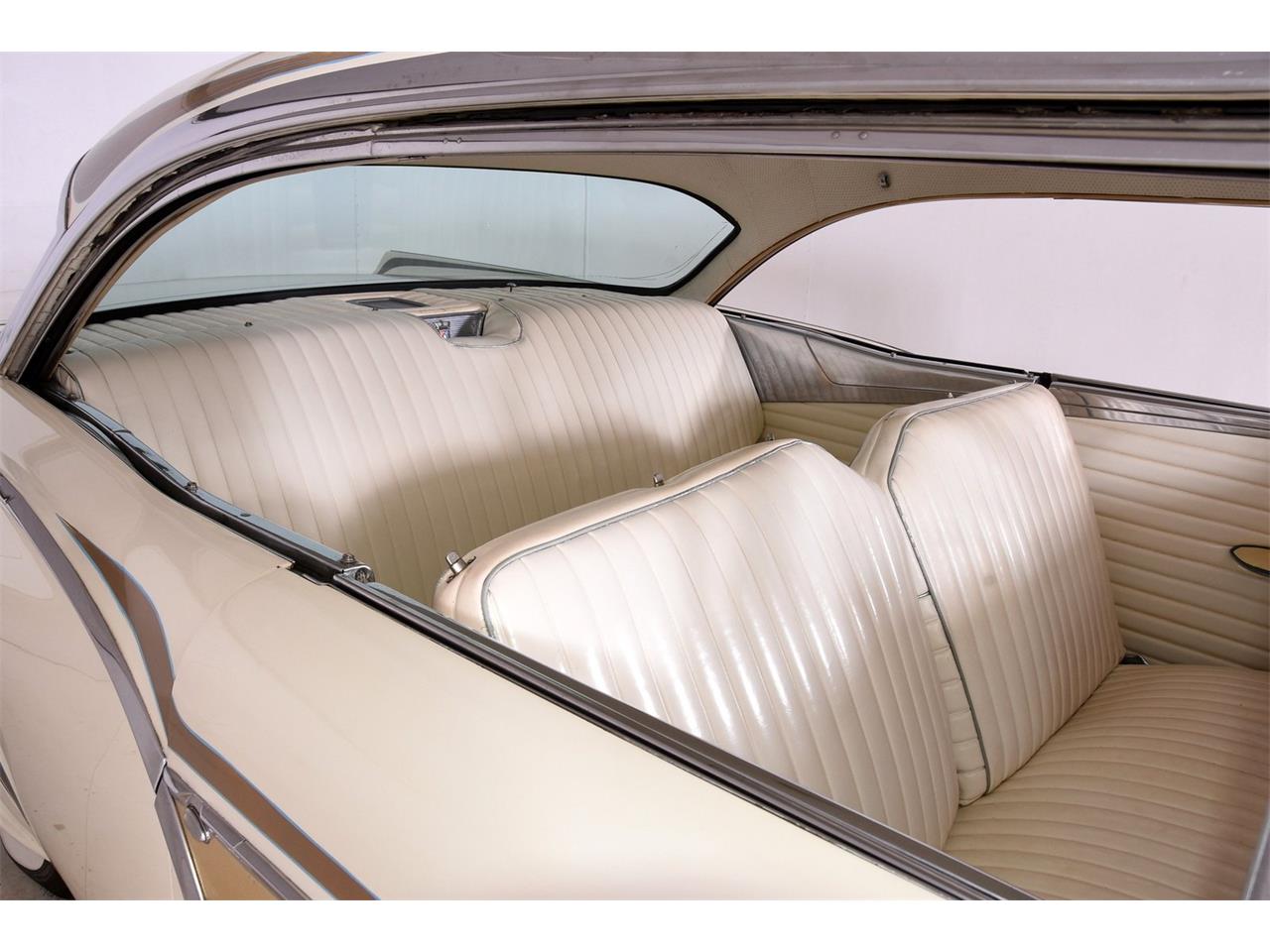 Ford-Custom-1957-White-White-4