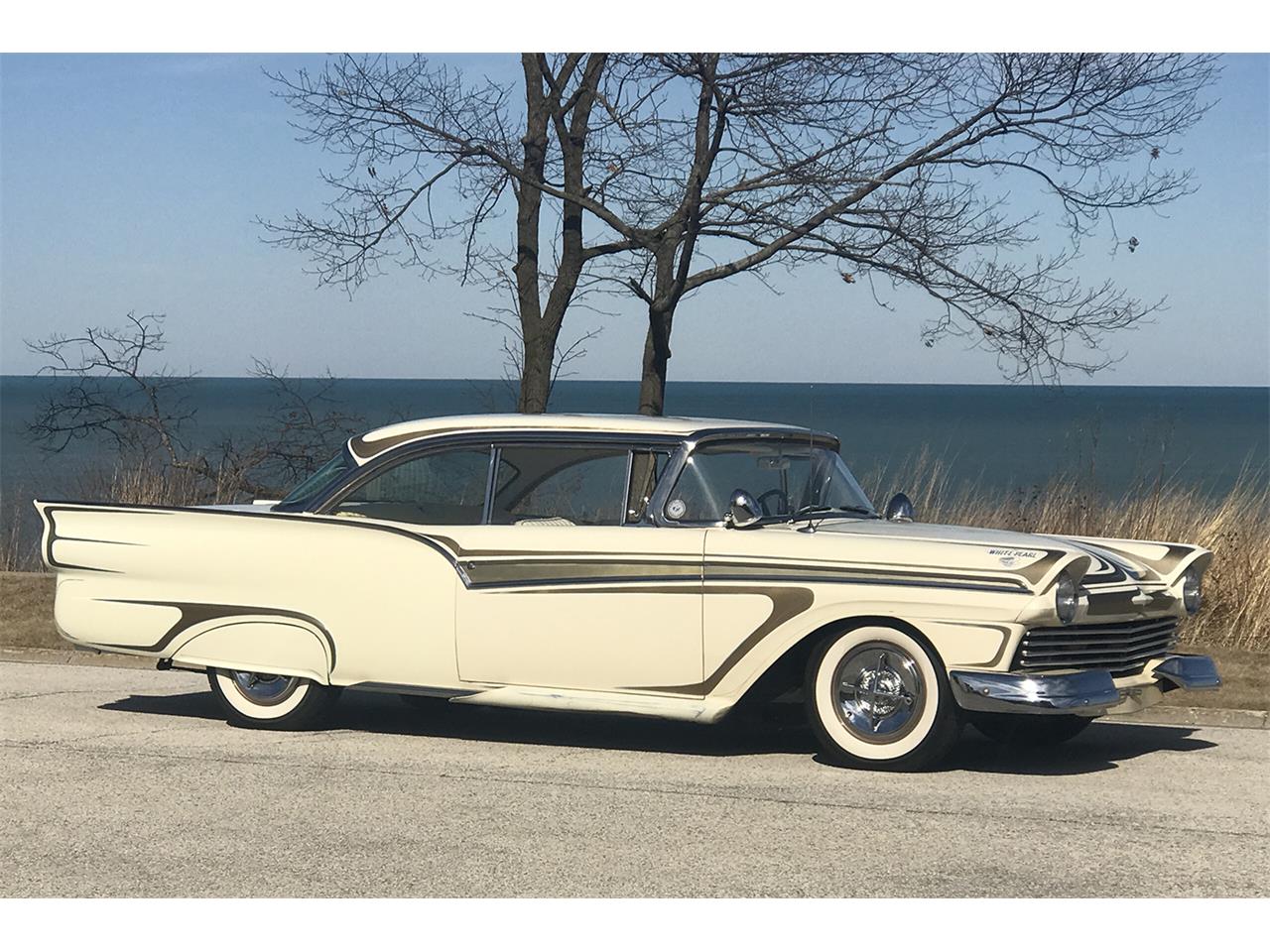 Ford-Custom-1957-White-White-7