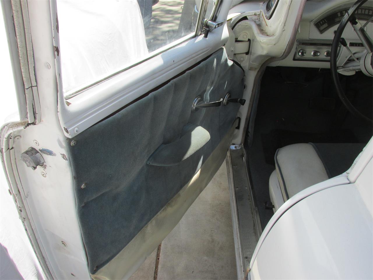 Ford-Custom-300-1957-Blue-White-Blue-White-4