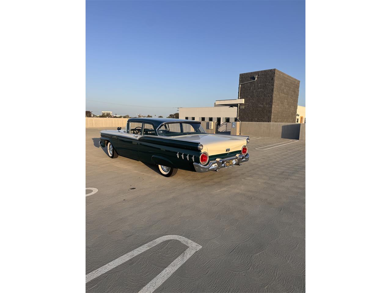 Ford-Custom-300-1959-GreenWhite-Green-4