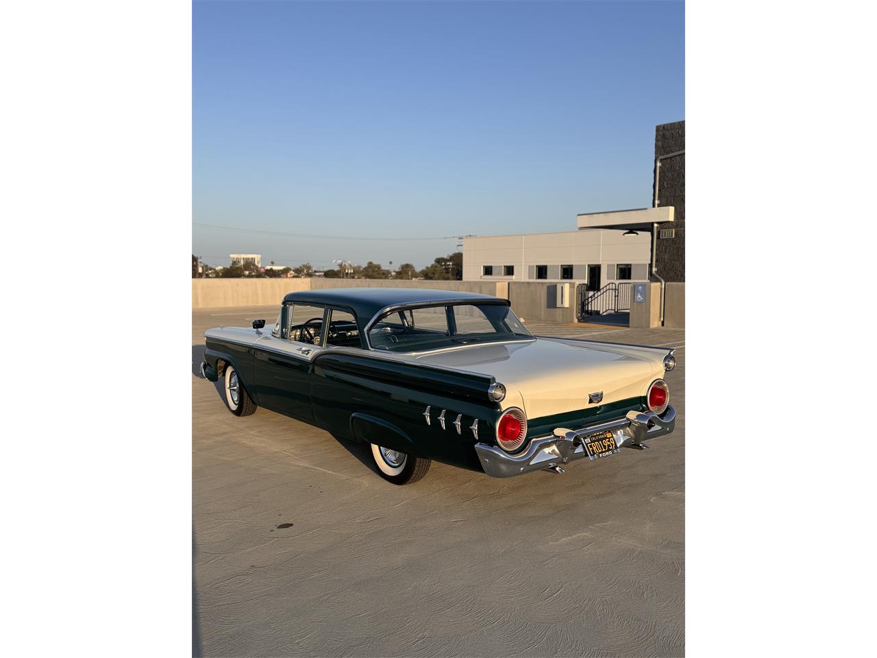 Ford-Custom-300-1959-GreenWhite-Green-7