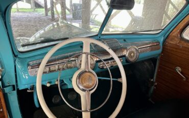 Ford-Custom-Deluxe-1947-Wagon-13