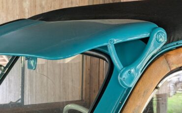 Ford-Custom-Deluxe-1947-Wagon-6