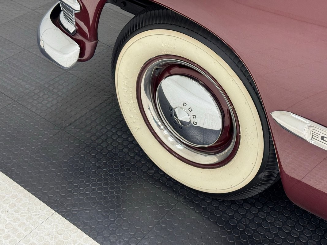 Ford-Custom-Deluxe-1950-Convertible-14