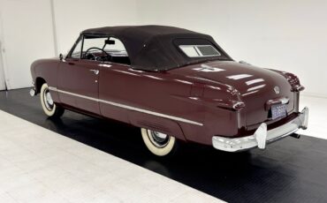 Ford-Custom-Deluxe-1950-Convertible-4