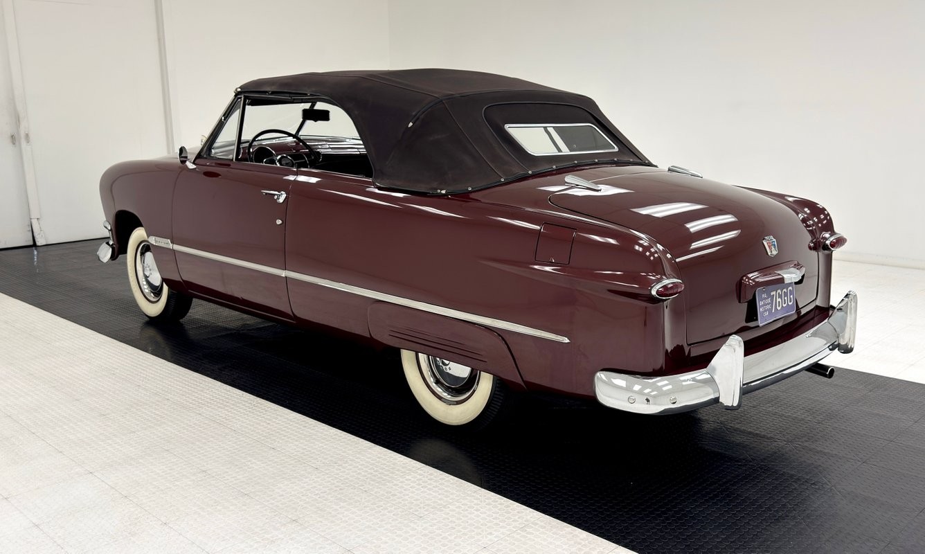 Ford-Custom-Deluxe-1950-Convertible-4