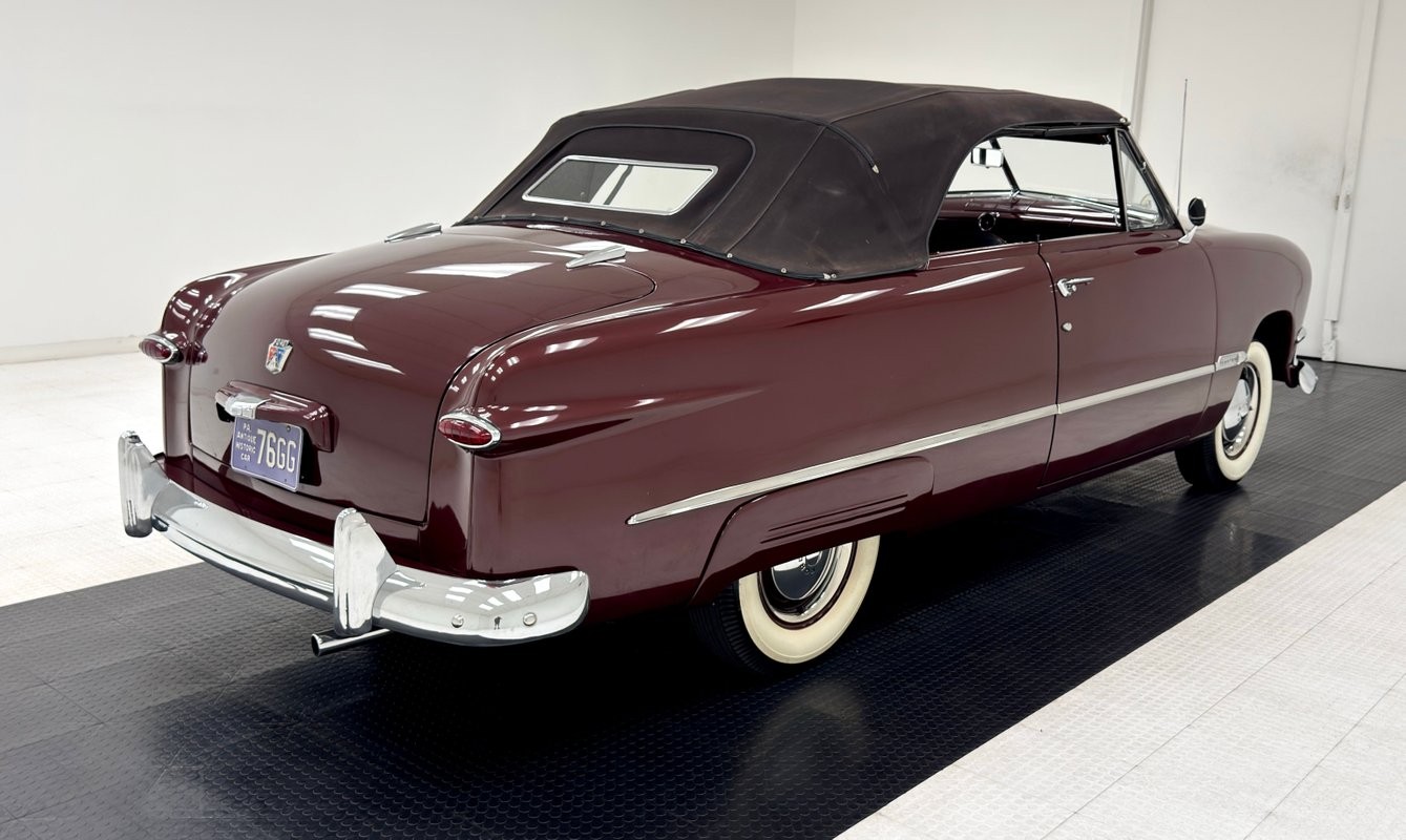 Ford-Custom-Deluxe-1950-Convertible-7