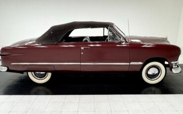 Ford-Custom-Deluxe-1950-Convertible-8