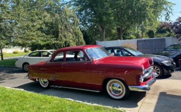 Ford-Custom-Line-1952-Coupe-16
