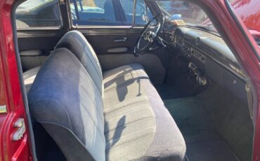 Ford-Custom-Line-1952-Coupe-2