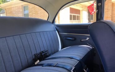Ford-Customline-1954-White-Blue-3