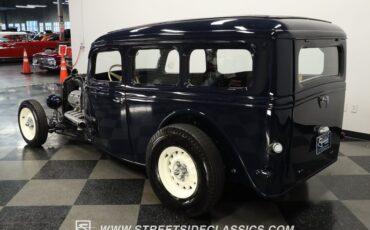 Ford-Deluxe-1935-Dark-Blue-Metallic-Dark-Blue-10