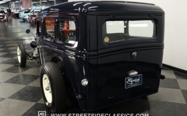 Ford-Deluxe-1935-Dark-Blue-Metallic-Dark-Blue-11