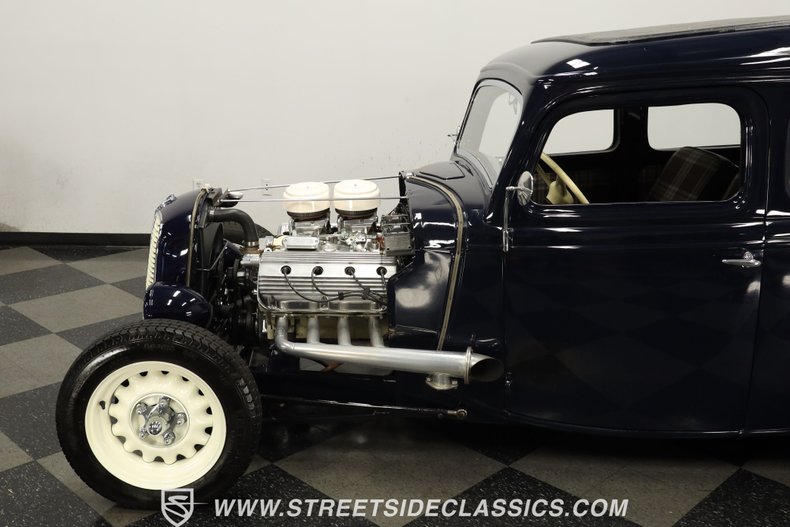 Ford-Deluxe-1935-Dark-Blue-Metallic-Dark-Blue-25