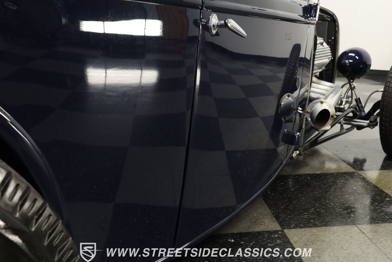 Ford-Deluxe-1935-Dark-Blue-Metallic-Dark-Blue-29