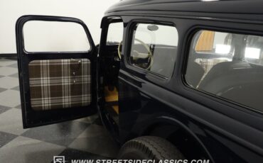 Ford-Deluxe-1935-Dark-Blue-Metallic-Dark-Blue-32