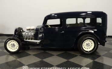 Ford-Deluxe-1935-Dark-Blue-Metallic-Dark-Blue