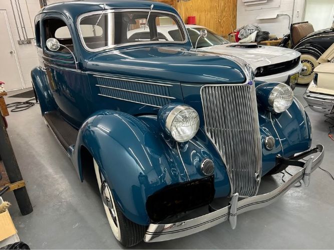 Ford-Deluxe-1936-Bambalino-Blue-Brown-Mohair-11