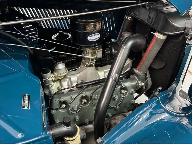 Ford-Deluxe-1936-Bambalino-Blue-Brown-Mohair-13