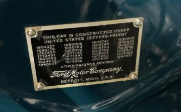 Ford-Deluxe-1936-Bambalino-Blue-Brown-Mohair-4