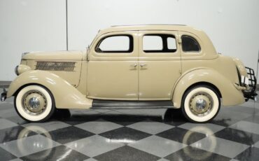 Ford-Deluxe-1936-Sedan-2