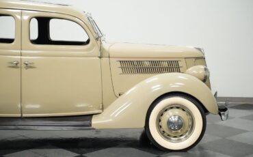 Ford-Deluxe-1936-Sedan-27