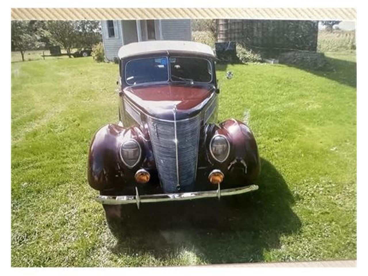 Ford-Deluxe-1937-Bright-Coach-Maroon-Tan-22