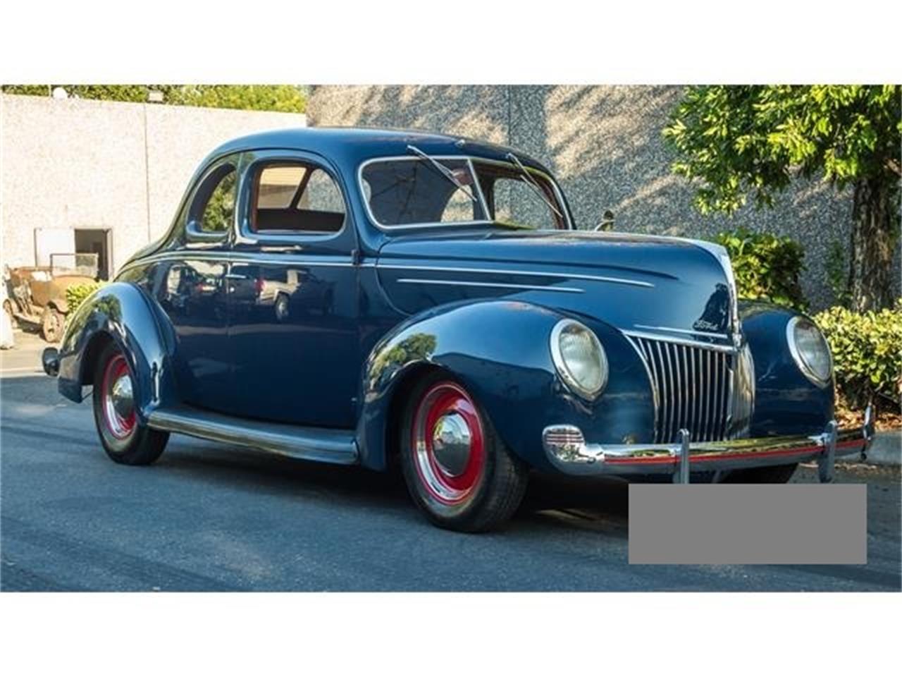 Ford-Deluxe-1938-1