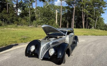 Ford-Deluxe-1939-blacksilver-black-8