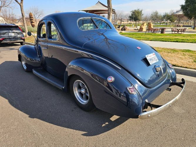 Ford-Deluxe-1940-14