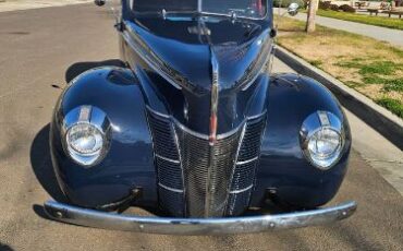 Ford-Deluxe-1940-18